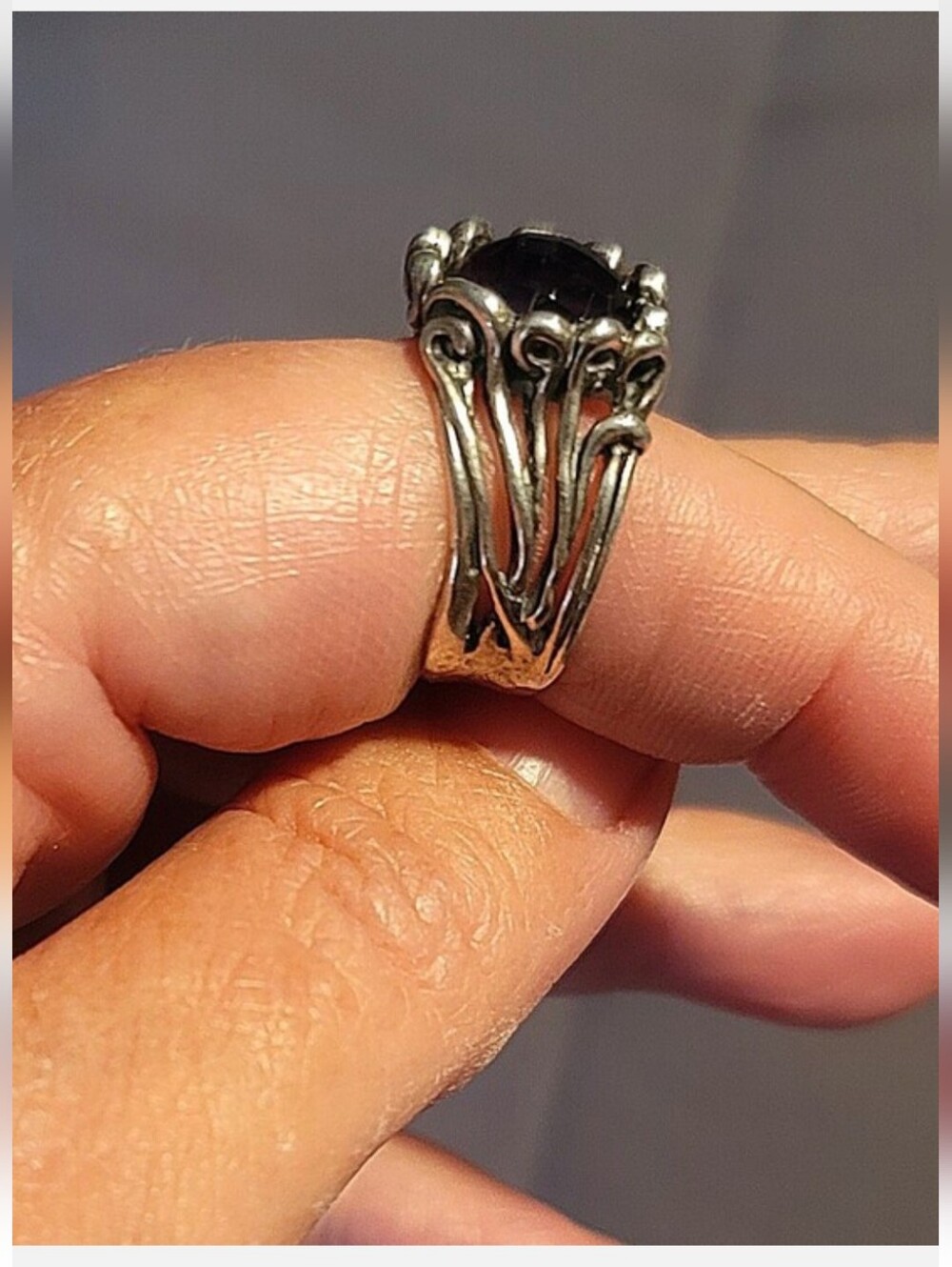 926 Sterling Silver Vintage Amethyst Ring 6.9g  Sz 7